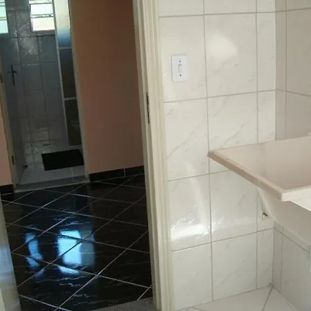 Casa Arejada, Bem Localizada Para Temporada Em Caraguatatuba Exterior photo